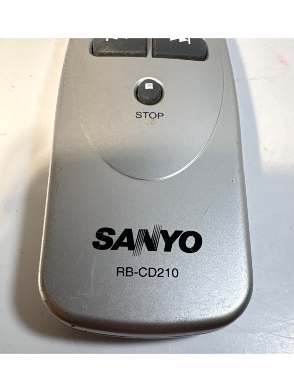 Sanyo RB-CD210 CD Player Remote Control Silver Compact Design Tested - Picture 2 of 6